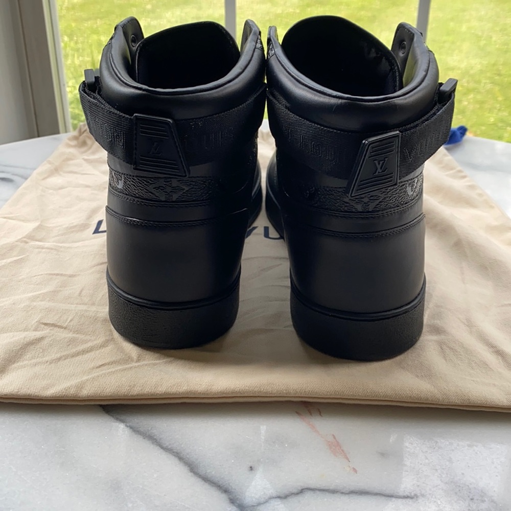 Rivoli Louis Vuitton sneaker - Picture 6 of 12